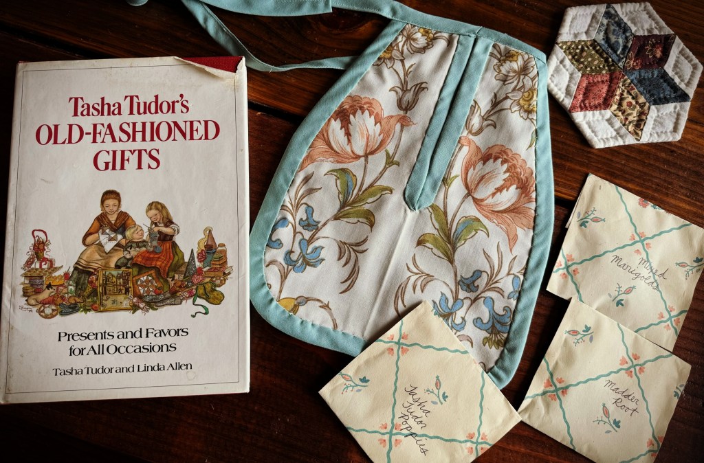 Tasha Tuesday: Old Fashioned&nbsp;Gifts