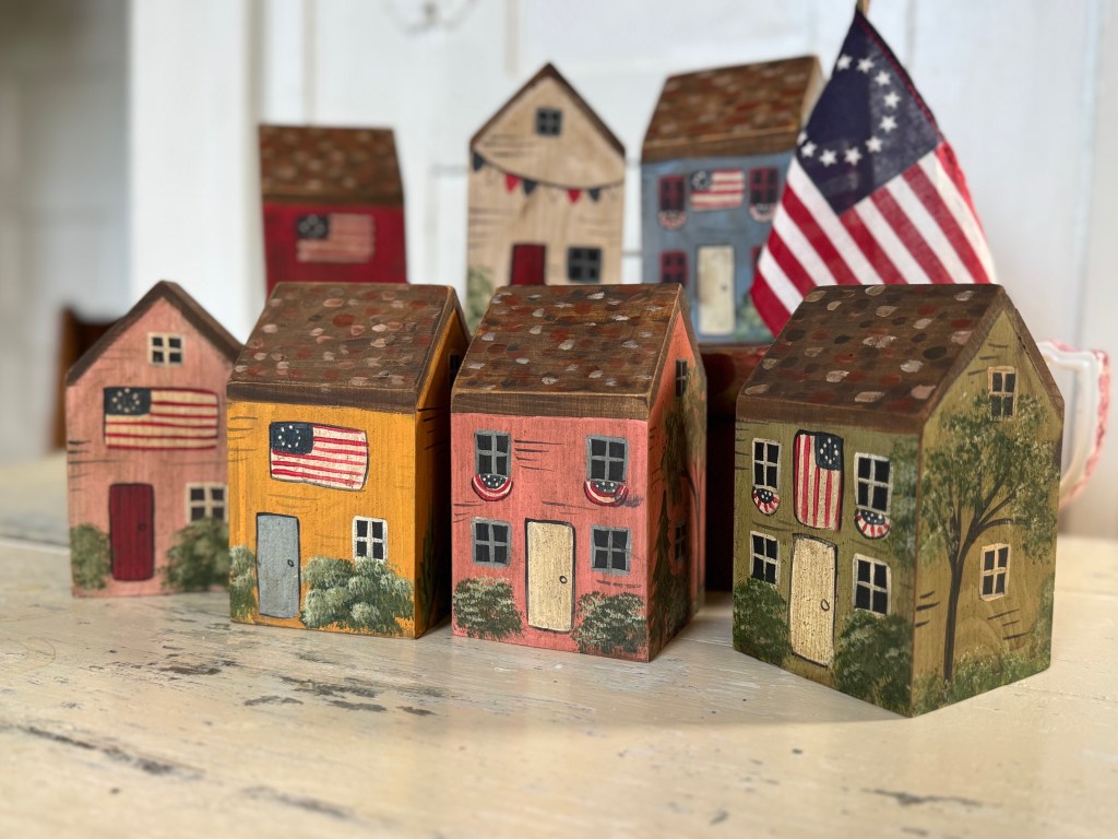 Summer Folk Art&nbsp;Houses